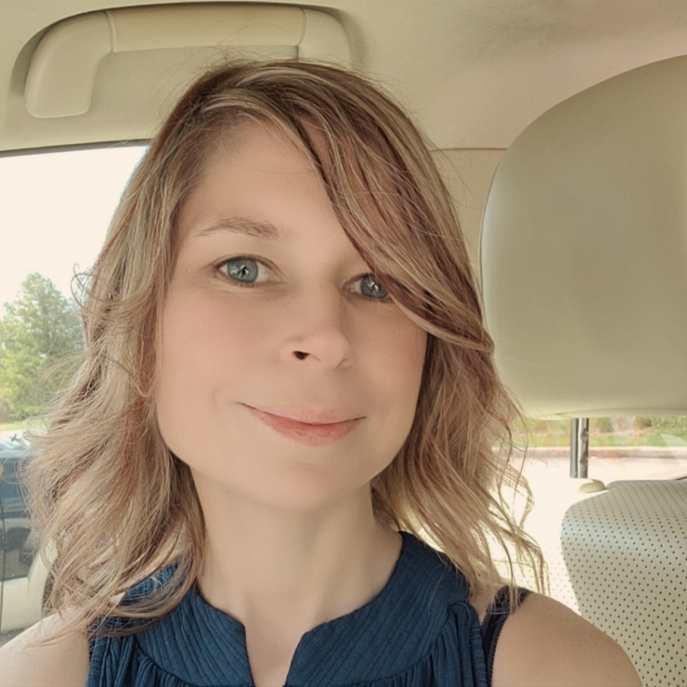 Meet your Posher, Candice